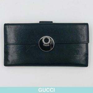 Gucci black leather wallet